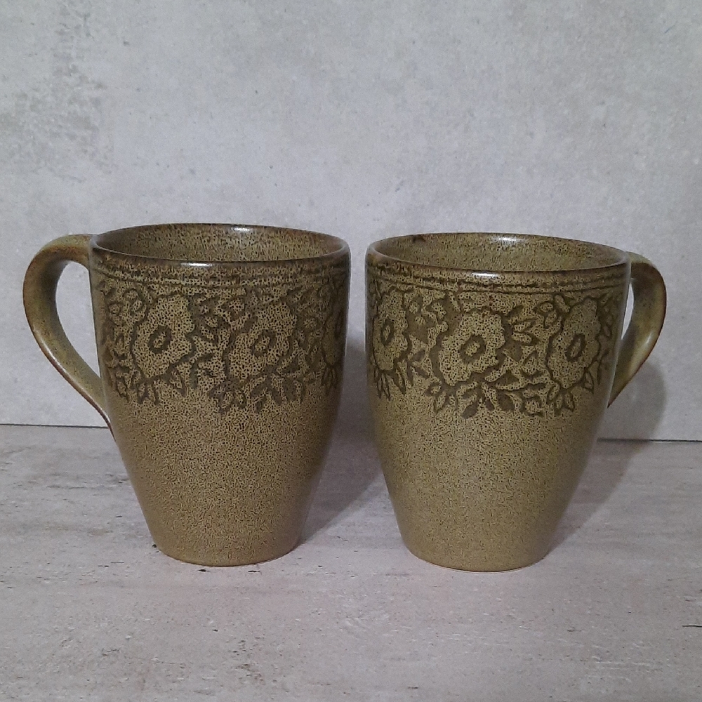 Set Of 2 Pier 1 Batik Pattern Stoneware Olive Green & Gray Floral Design Mugs
